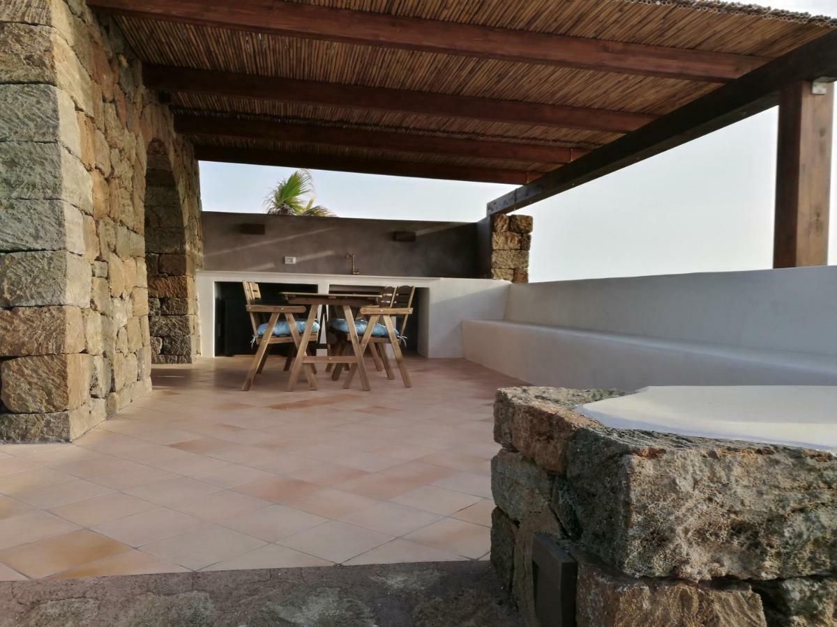 Dammusi Il Carrubo Hotel Kamma Exterior photo
